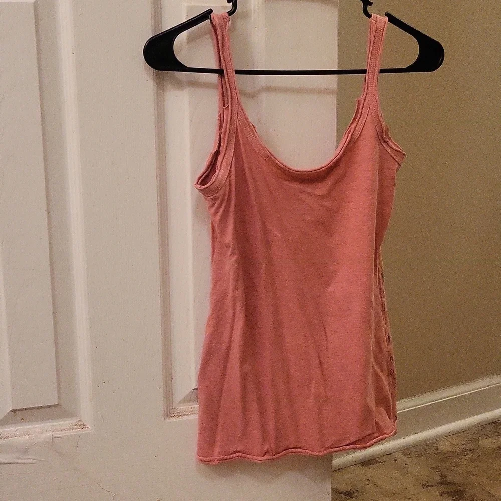 Adorable Hello Kitty Tank - Picture 2 of 2
